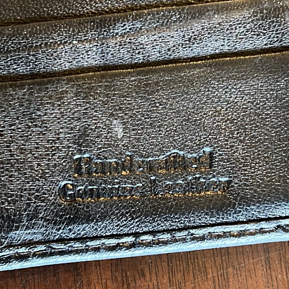 Tampa Bay Buccaneers genuine leather wallet